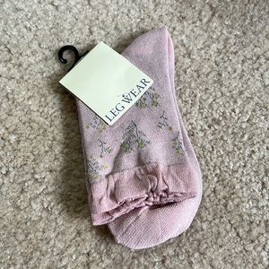 3 pairs of socks 🧦 for $10